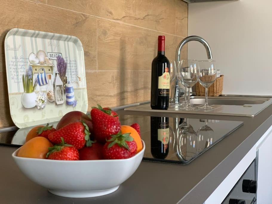 Enjoy Toscana ! 利沃诺 外观 照片